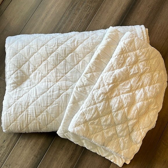 Hearth & Hand Bedding Hearth Hand Magnolia King Size Diamond Stripe